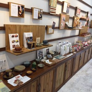 八百万マーケット画像